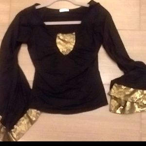 Gorgeous Motivi top with bell sleeves